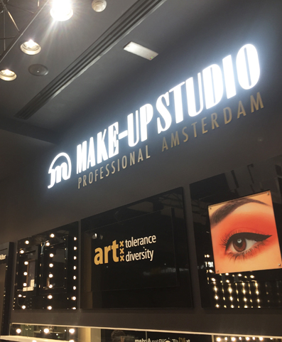 MAKEUP STUDIO @MOE