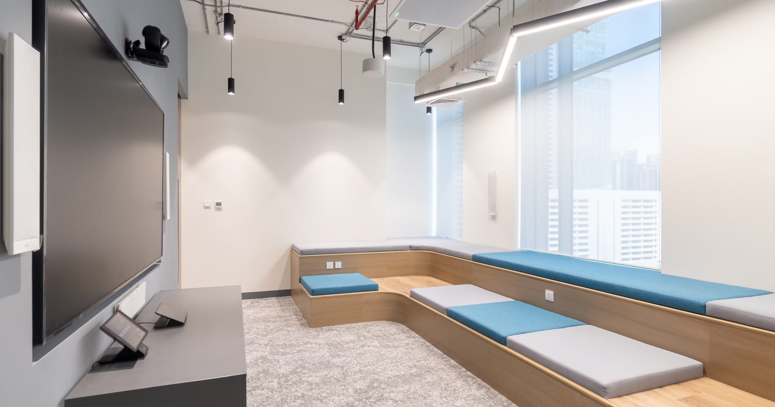 CBD BANK @DIFC